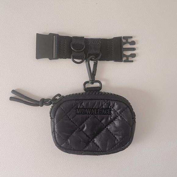 💰SOLD 💰NEW MZ Wallace Medium Metro Link Pouch & Link Cuff Bundle - Picture 1 of 3